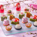 【コンラッド東京】3月1日（金）より『桜ストロベリーアフタヌーンティー　春URARA（うらら）』を開催！